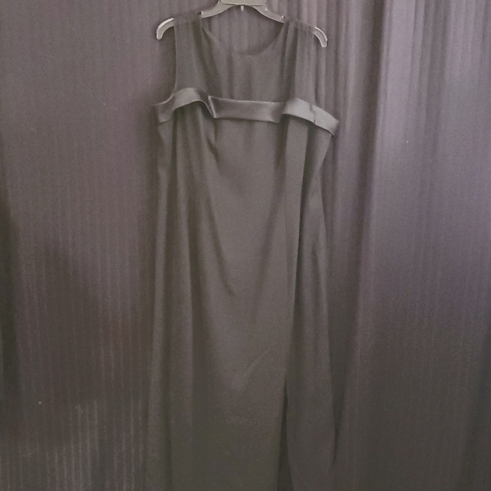 Ever Beauty Formal Dress Size 18